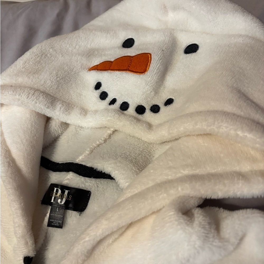Essentials Plush White Snowman Onesie - Picture 4 of 5